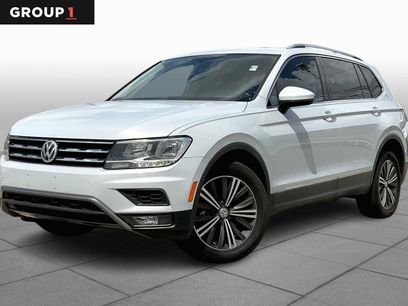 Used 2018 Volkswagen Tiguan SEL