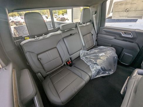 New 2026 Chevrolet Silverado 3500 High Country w/ Technology Package image 19