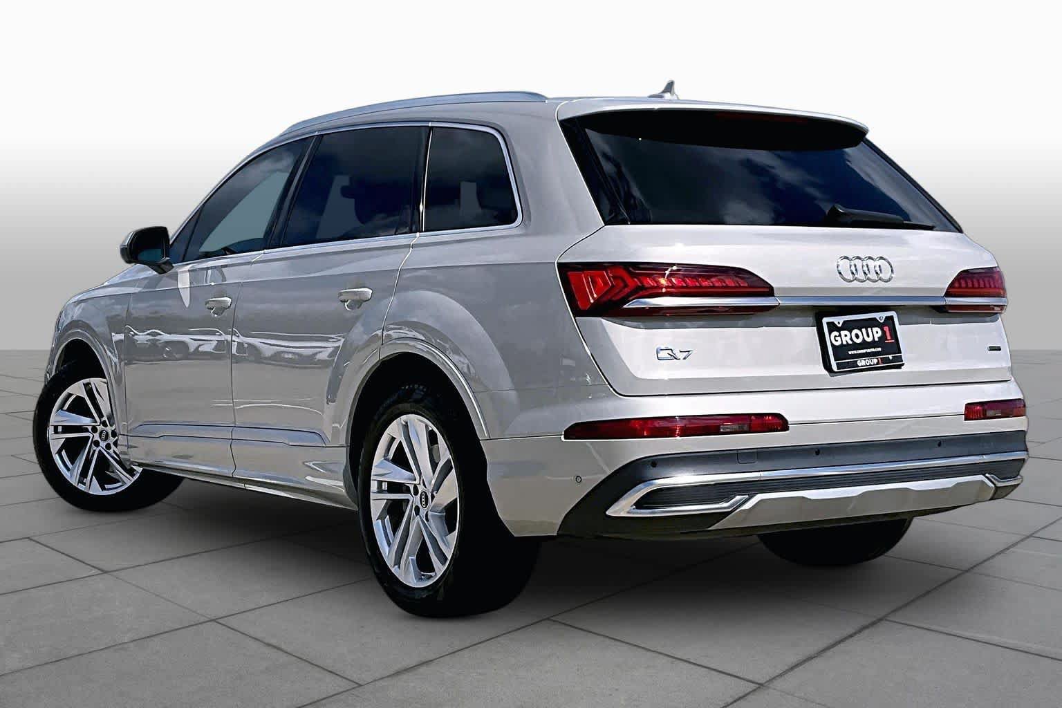Used 2022 Audi Q7 3.0T Prestige AWD/4WD image 12