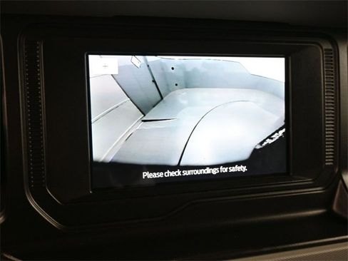 Used 2021 Ford Bronco Badlands image 22