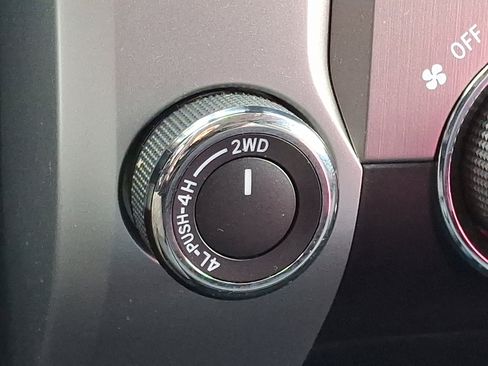 Used 2019 Toyota Tundra SR5 image 26