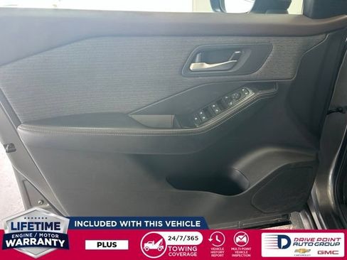 Used 2023 Nissan Rogue SV AWD/4WD image 13