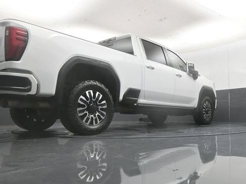 Used 2024 GMC Sierra 2500 Denali w/ Denali Reserve Package AWD/4WD image 52