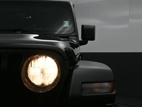 Used 2020 Jeep Wrangler Unlimited Sport S image 13