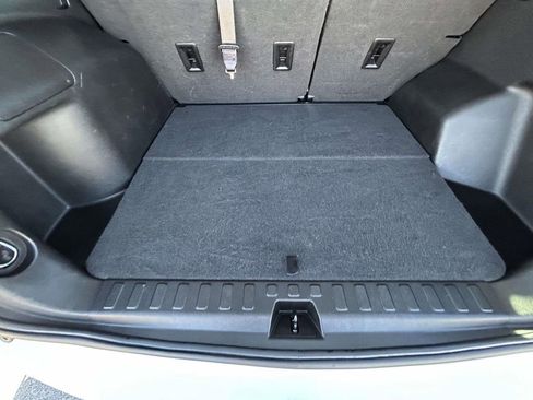 Used 2020 Chevrolet Equinox LS image 16