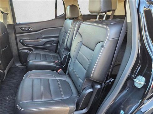 Used 2020 GMC Acadia Denali image 21