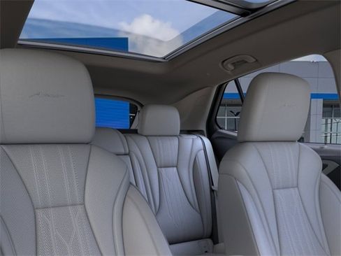 New 2024 Buick Envision Avenir image 24