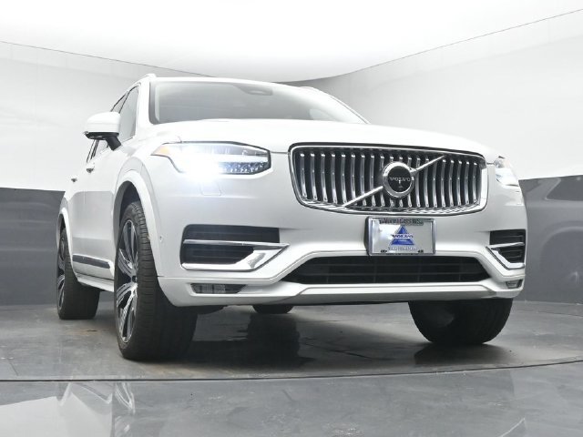 Used 2023 Volvo XC90 B6 Ultimate w/ Protection Package Premier AWD/4WD image 11