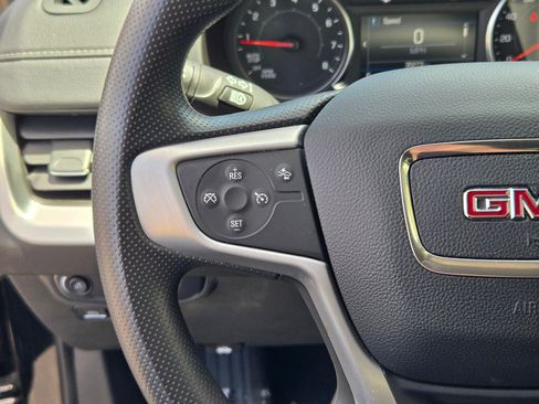 Certified 2024 GMC Terrain SLE FWD image 30