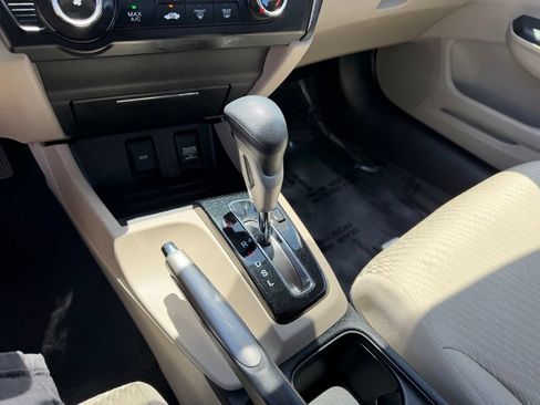 Used 2014 Honda Civic LX image 27