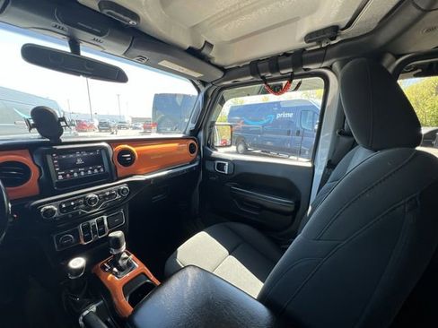 Used 2021 Jeep Wrangler Unlimited Sport AWD/4WD image 11