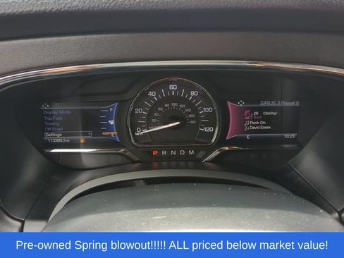 Used 2016 Lincoln Navigator Select AWD/4WD image 29