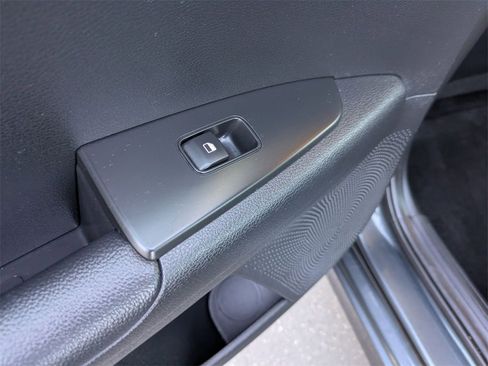 Used 2024 Kia Forte LXS image 27