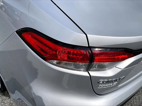 Used 2024 Toyota Corolla LE image 20
