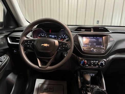 Used 2023 Chevrolet TrailBlazer LT image 30