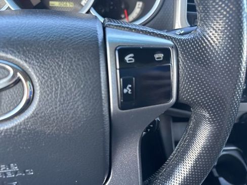 Used 2012 Toyota Tacoma 4x4 Double Cab w/ TRD Sport Pkg image 19