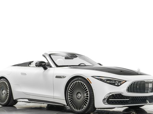 Used 2026 Mercedes-Benz Maybach SL 680 image 31