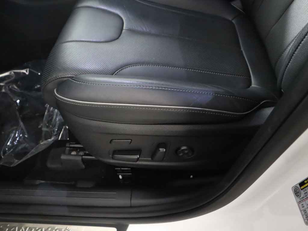 Used 2023 Hyundai Santa Fe Limited AWD/4WD image 37