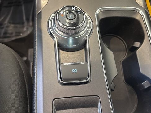 Used 2019 Ford Fusion SE image 15