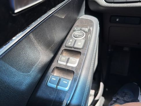 Used 2016 Kia Sorento AWD image 16