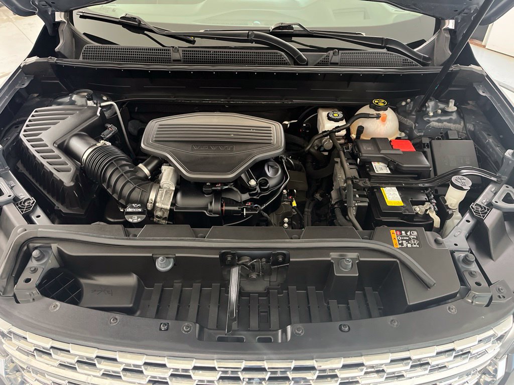 Used 2022 GMC Acadia Denali AWD/4WD image 9