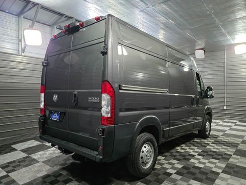 Used 2023 RAM ProMaster 1500 w/ Driver Convenience Group image 5