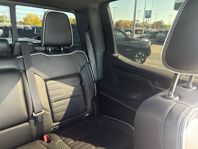 Used 2022 GMC Sierra 1500 AT4X AWD/4WD image 14