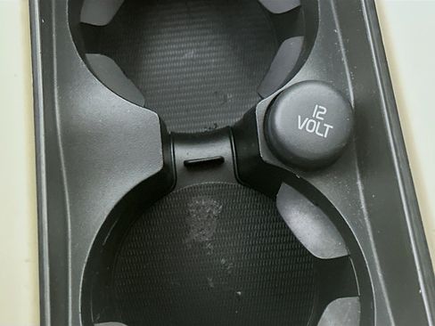 Used 2016 Volvo XC60 T5 Premier w/ Proximity Package image 25