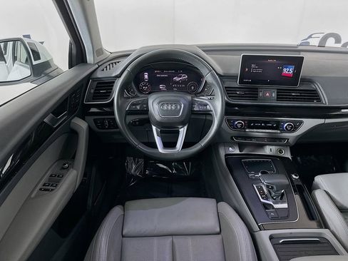 Used 2019 Audi Q5 Prestige w/ Premium Plus Package AWD/4WD image 28
