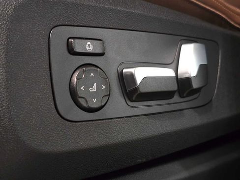 Used 2019 BMW X5 xDrive40i w/ Convenience Package AWD/4WD image 26