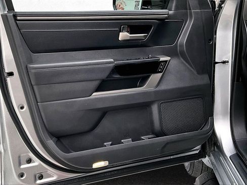 Used 2025 Toyota Tundra Limited image 21