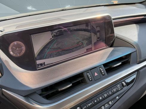 Used 2019 Lexus ES 350 ES 350 w/ Accessory Package image 29