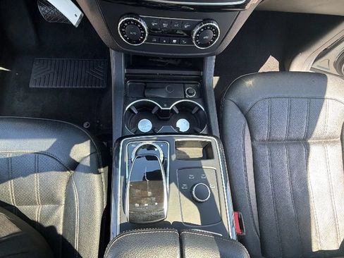 Used 2017 Mercedes-Benz GLE 350 w/ Premium 1 Package image 17