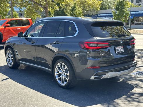 Used 2022 BMW X5 xDrive40i w/ Executive Package AWD/4WD image 12