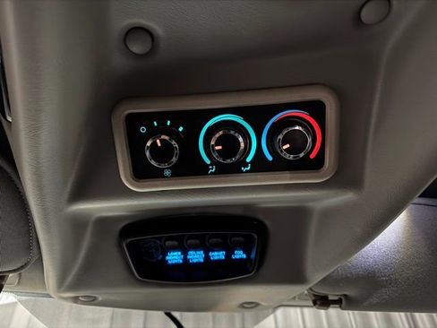 Used 2023 GMC Savana 2500 RWD image 31