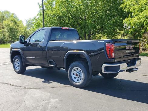 New 2025 GMC Sierra 2500 Pro w/ Convenience Package image 4