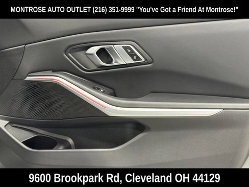 Used 2023 BMW 330i xDrive Sedan AWD/4WD image 47