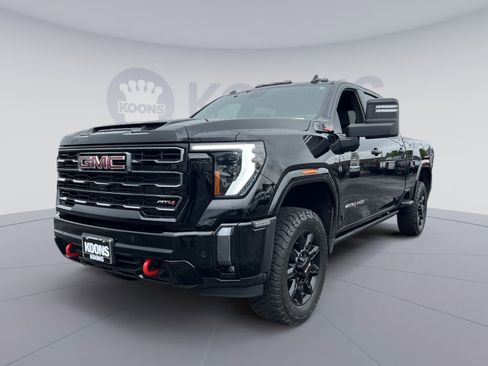 Used 2024 GMC Sierra 2500 AT4 w/ AT4 Premium Plus Package AWD/4WD image 1