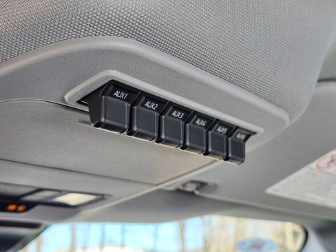 New 2026 Ford F250 XL w/ XL Chrome Package image 20