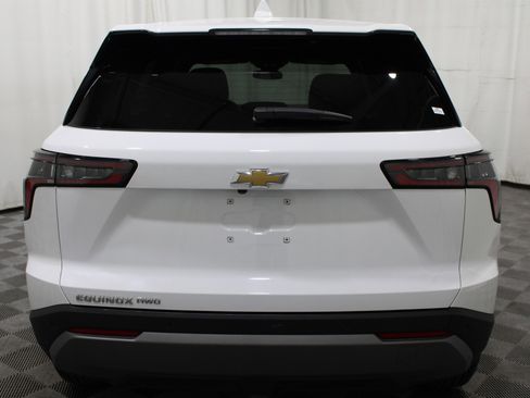Used 2025 Chevrolet Equinox LT AWD/4WD image 29