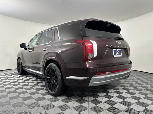 Used 2023 Hyundai Palisade Calligraphy w/ Cargo Package image 16