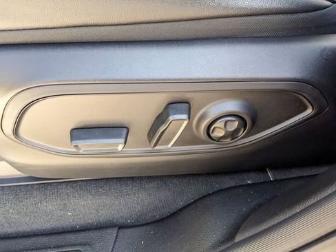 New 2025 Jeep Grand Cherokee Limited image 7