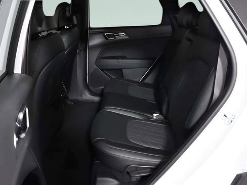 New 2025 Kia Sportage X-Pro AWD/4WD image 46