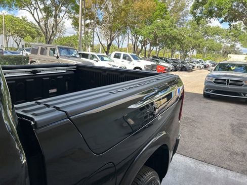 Used 2025 RAM 1500 Laramie w/ Sport Appearance Package AWD/4WD image 18