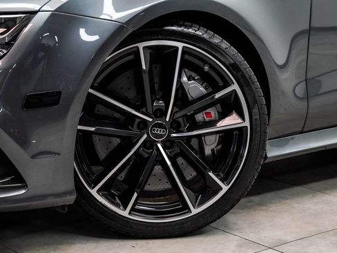 Used 2017 Audi RS 7 Performance w/ Driver Assistance Package AWD/4WD image 3