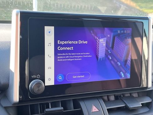 Used 2025 Toyota RAV4 XLE image 15