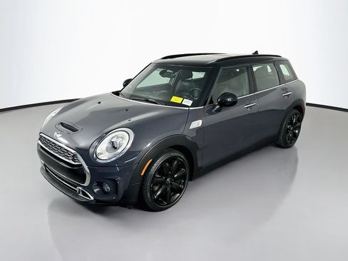 Used 2017 MINI Cooper Clubman S FWD image 3