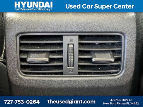 Used 2021 Nissan Rogue S FWD image 15