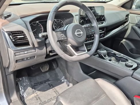Used 2023 Nissan Rogue SL w/ SL Premium Package AWD/4WD image 11