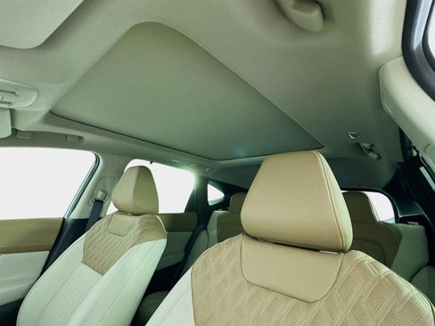 New 2026 Nissan Murano Platinum AWD/4WD image 14